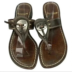 Bernardo sandals 7.5 chocolate brown leather south western bolo thong flip flops